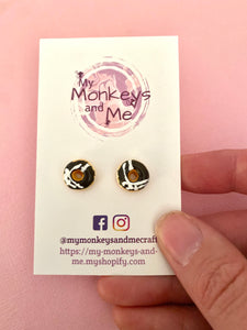 Donut studs