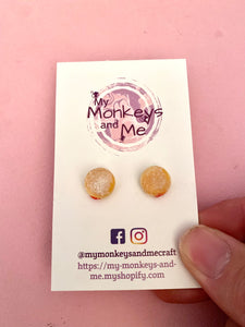 Donut studs