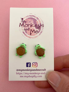 Green turtle earrings
